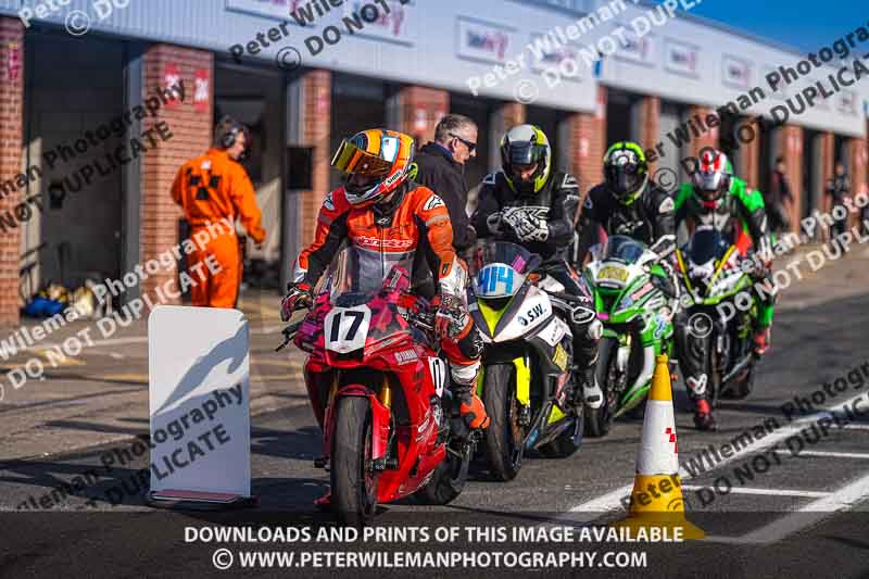 anglesey;brands hatch;cadwell park;croft;donington park;enduro digital images;event digital images;eventdigitalimages;mallory;no limits;oulton park;peter wileman photography;racing digital images;silverstone;snetterton;trackday digital images;trackday photos;vmcc banbury run;welsh 2 day enduro